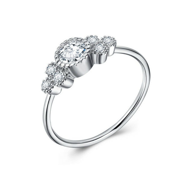 . Jewelry - 925 Silver  Ring Round Cut White  Sapphire New